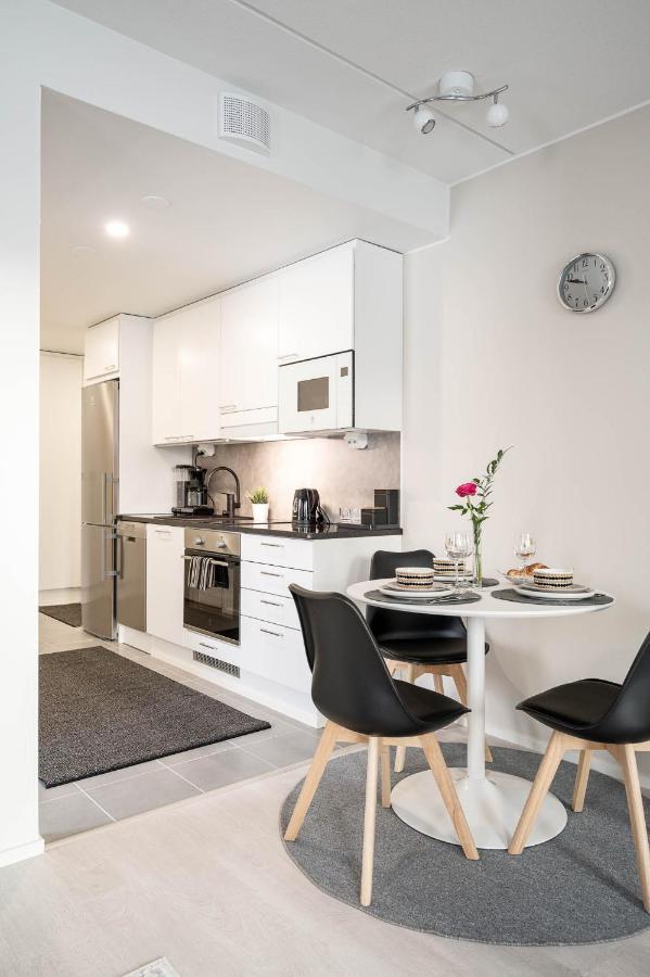Apartment Near The Train Station, Free Parking &Netflix 库奥皮奥 外观 照片